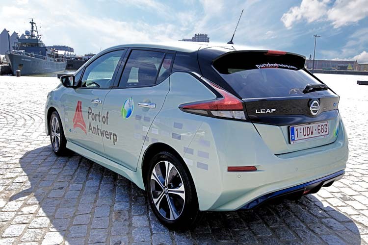 Leasing electric cars, like the Nissan Leaf, is good for the environment.