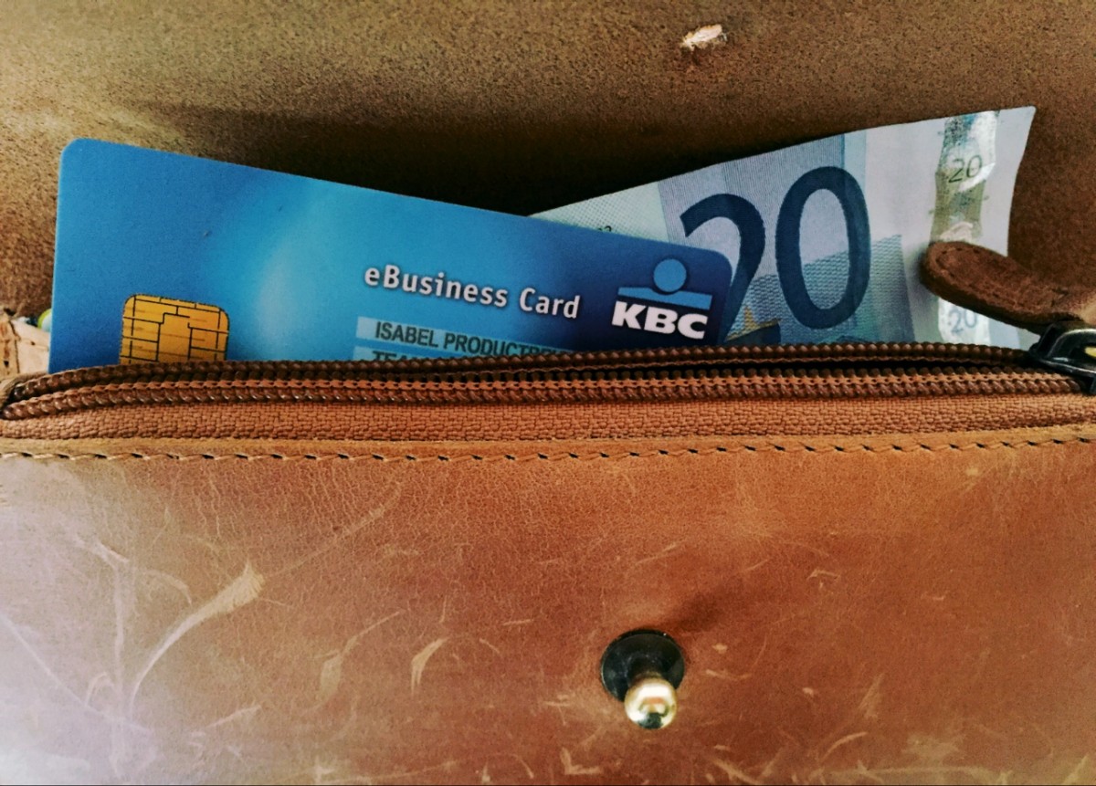 Confirmationapplicationebusinesscard KBC Banking & Insurance