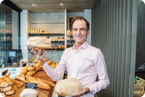 Zaakvoerder Paul Declerck van Diema’s boerenbrood