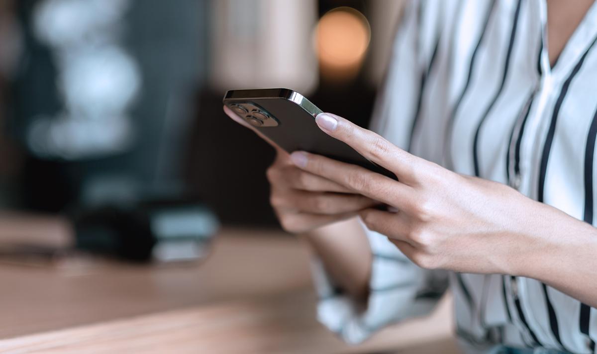 Fraude? Meld het ons meteen - KBC Bank & Verzekering