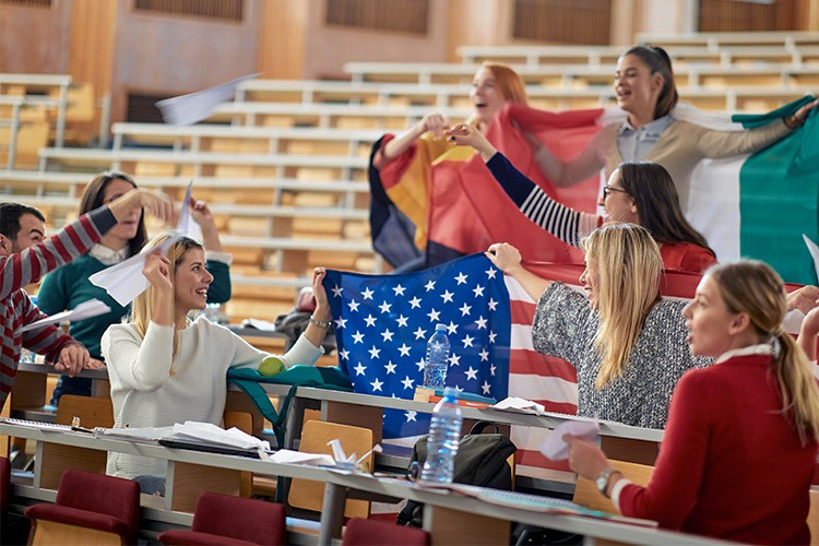 Studeren in het buitenland - KBC Bank & Verzekering