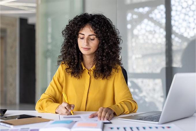 financiering auto vrouw