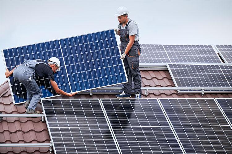 Installatie van zonnepanelen - Zonnepanelen en thuisbatterij in KBC Mobile